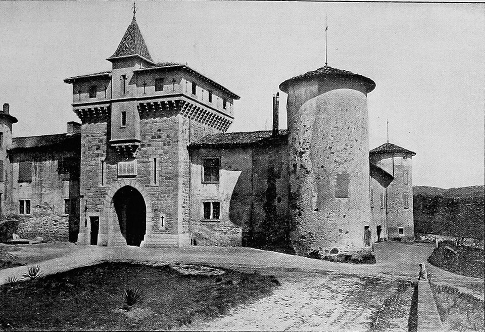 Pomeys — Château de Saconay