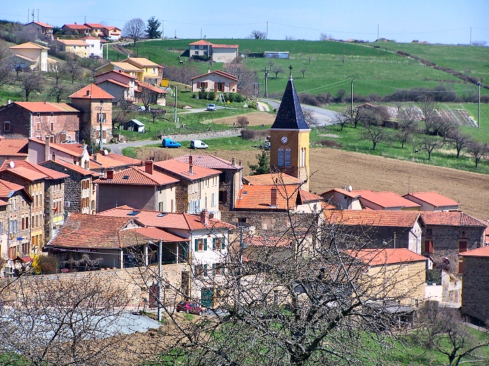 Vue sur Saint — Julien — sur — Bibost — panoramio