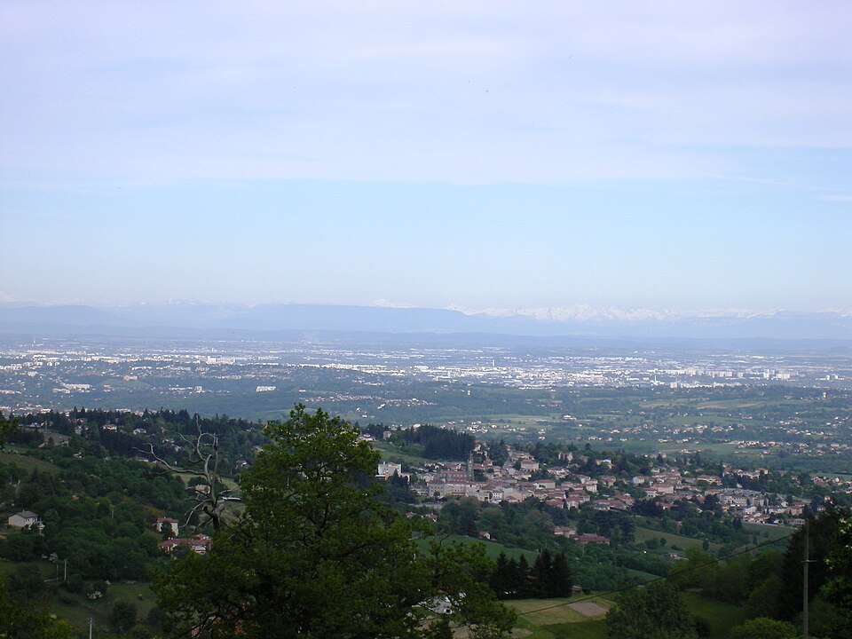 Vaugneray, vue vers Lyon et le Mont Blanc