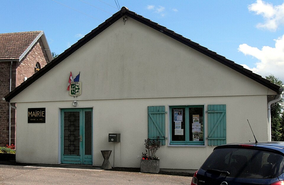 La Bruyère, Mairie