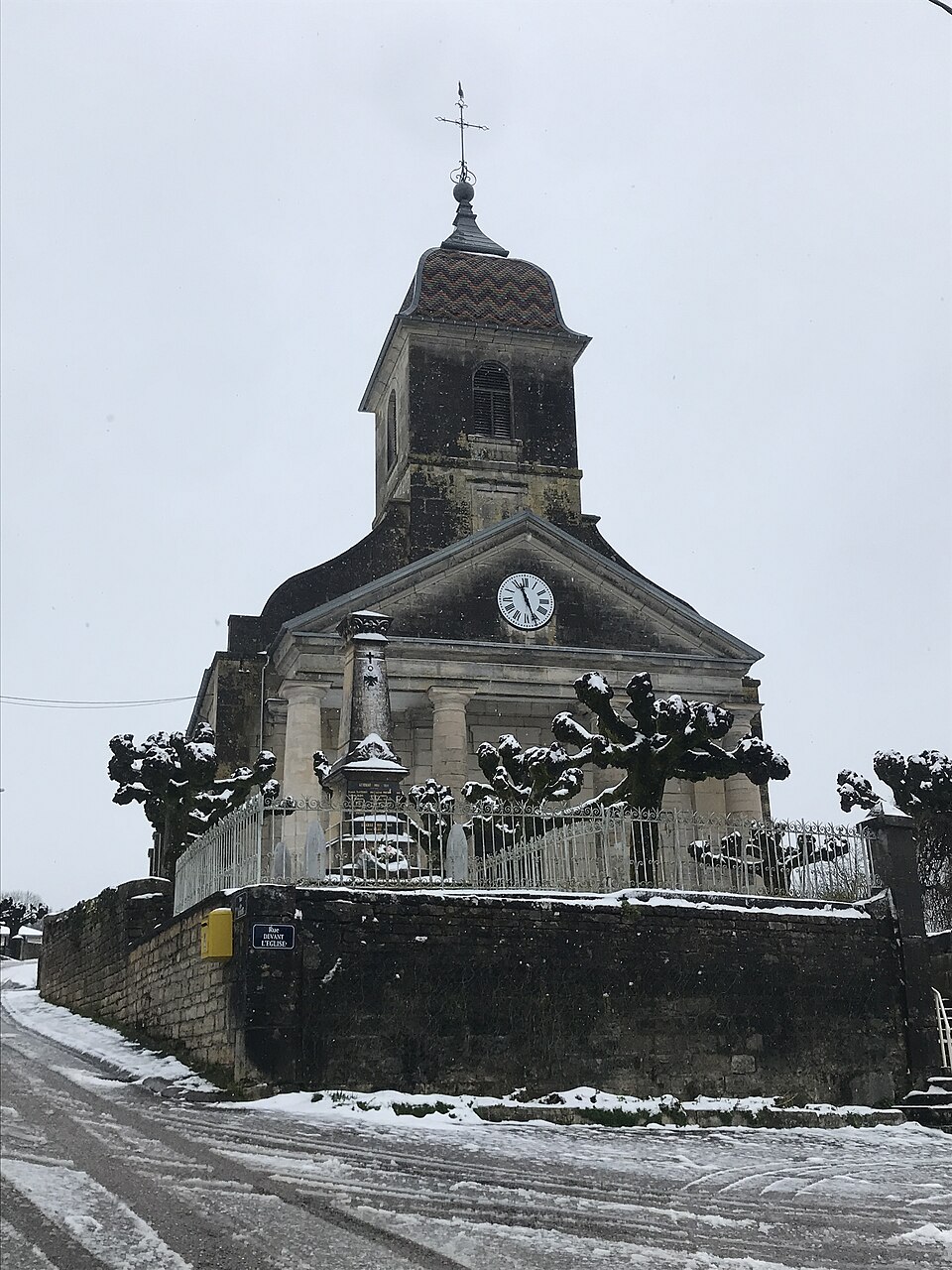 Eglise Chargey
