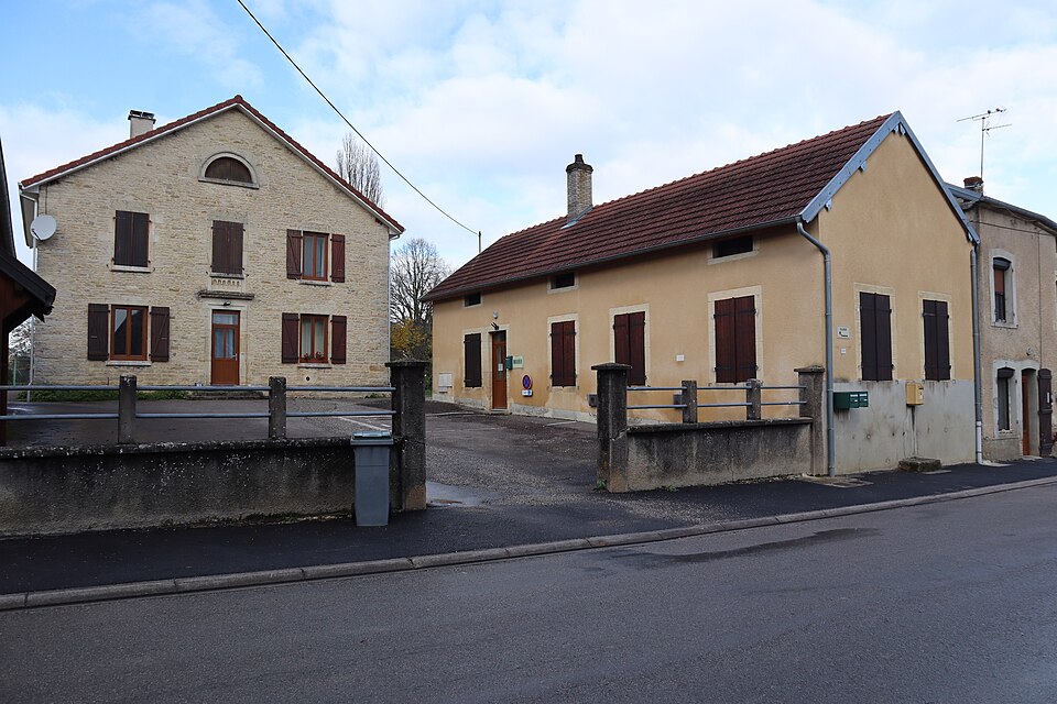 Denèvre (70) Mairie