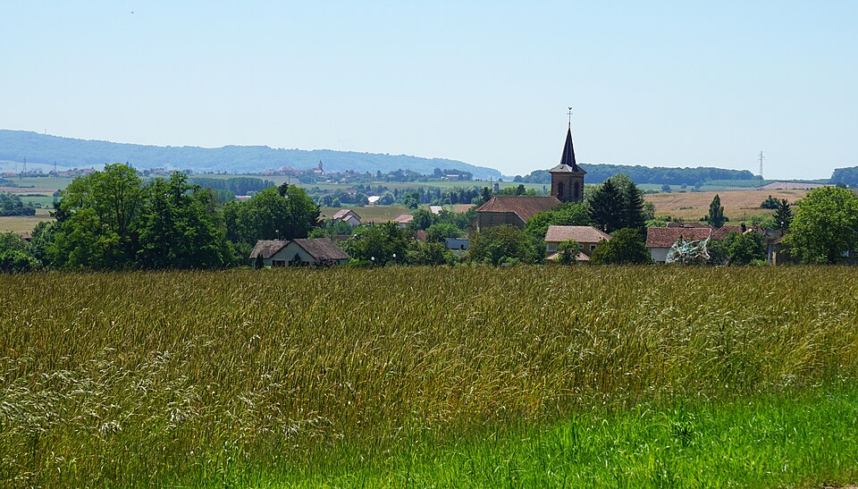 06 — Flagy (Haute — Saône) — 01