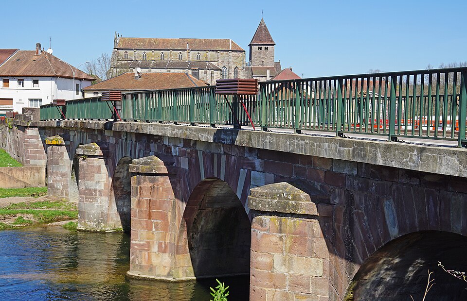 04 — Mélisey (Haute — Saône) — 03
