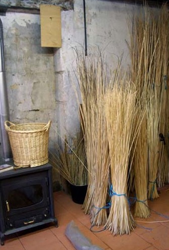 LA QUARTE FOULON salle d'expo bottes d'osier