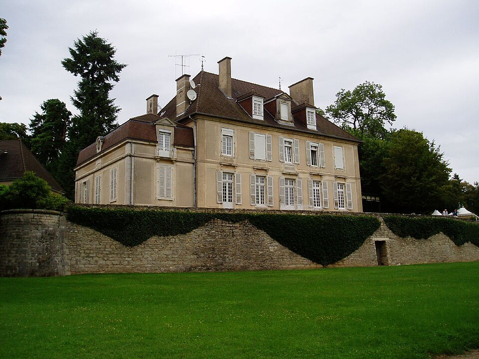 ChateaudeRigny01