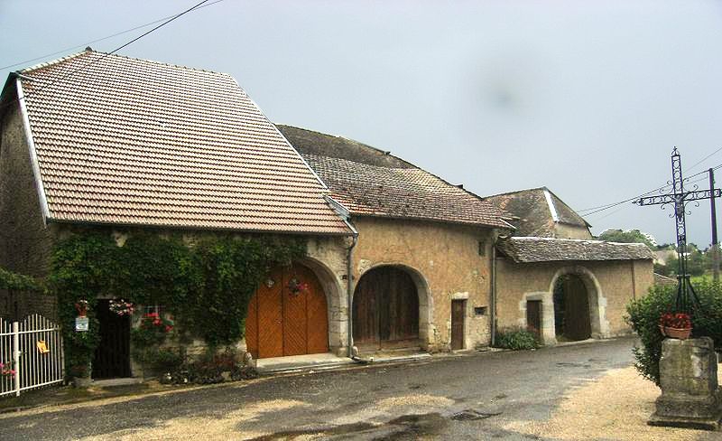 Velleclaire maisons01