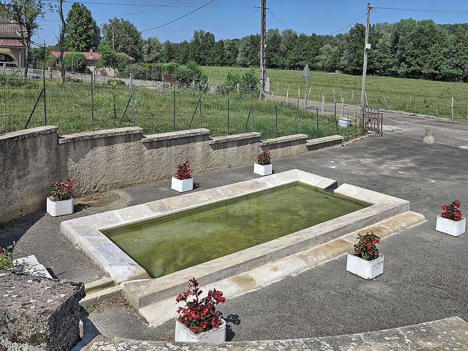 La Vernotte, le lavoir de Sept Fontaines