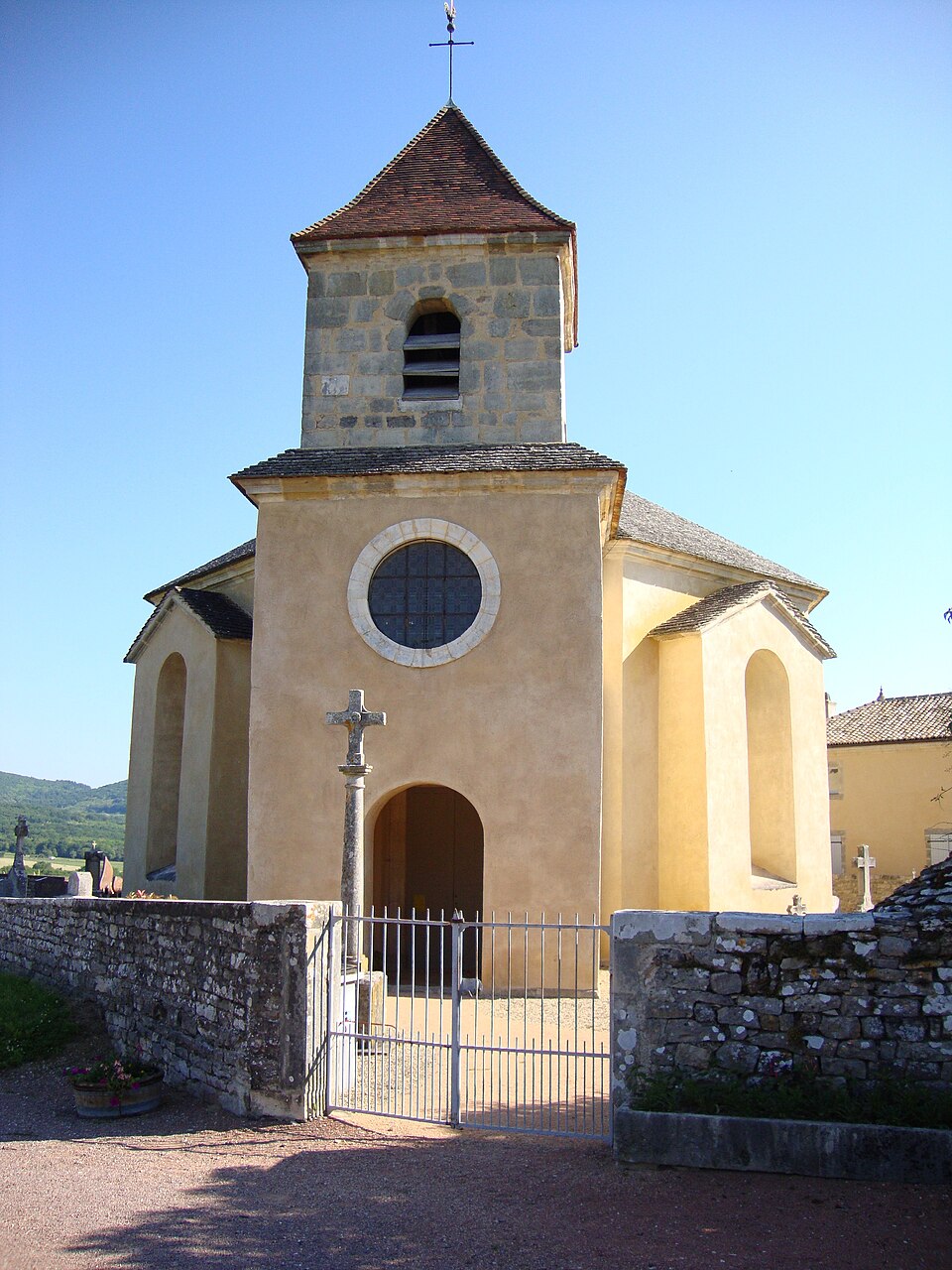 Barizey (Saône — et — Loire, Fr) église
