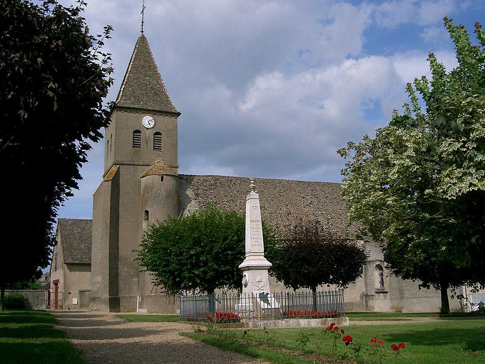 Bragny — sur — Saône — église