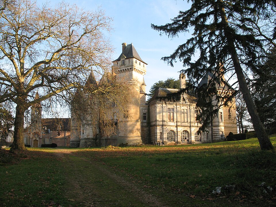 Château de Bresse — sur — Grosne (71) — 1