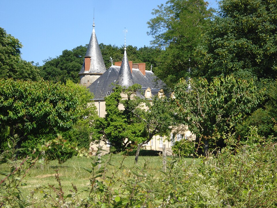 Château de Clessy (Saône — et — Loire, Fr)