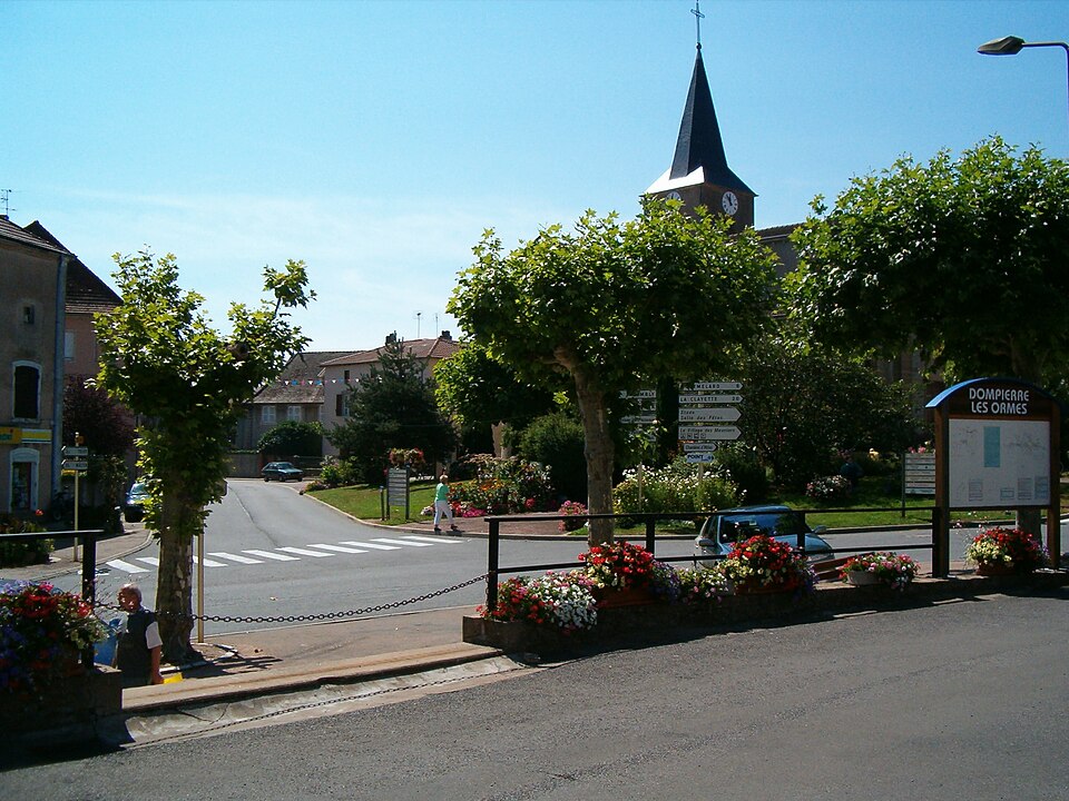 Dompierre — les — Ormes — France