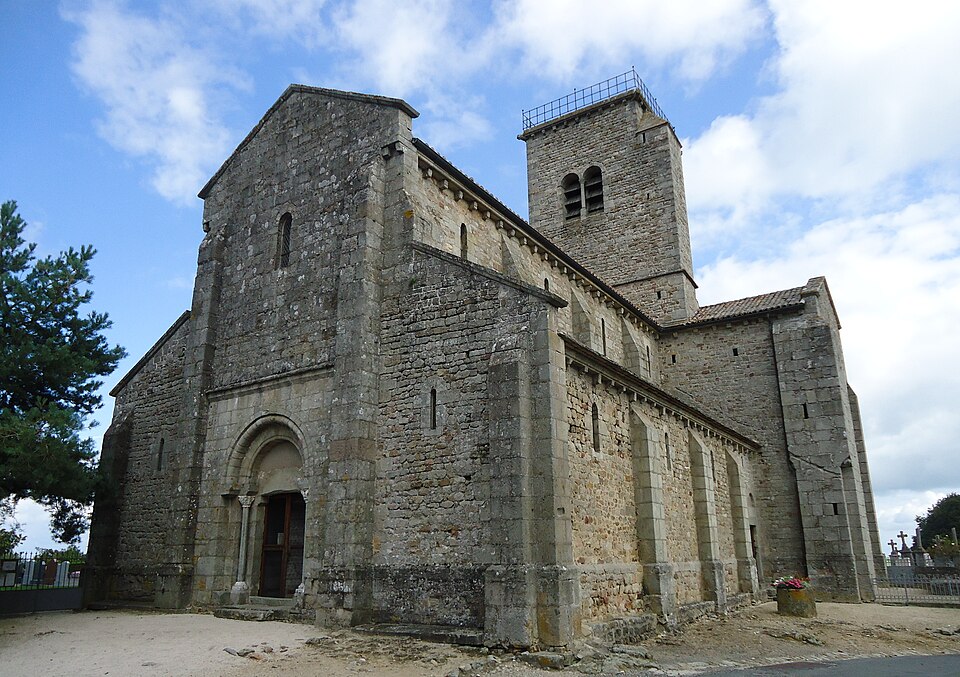 Gourdon — Eglise Romane