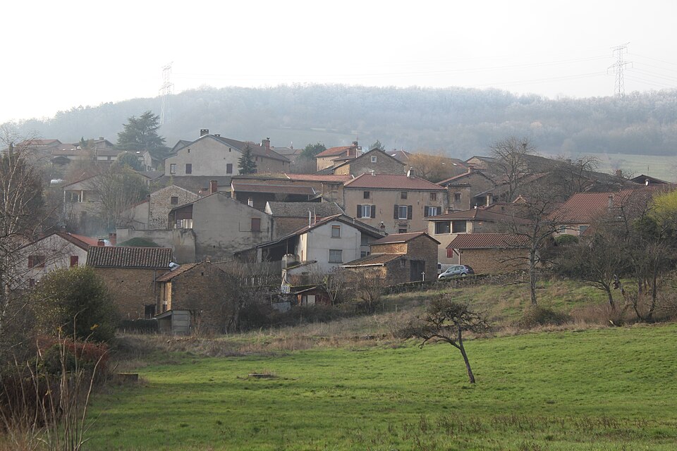 Vue Bourg Jalogny 1