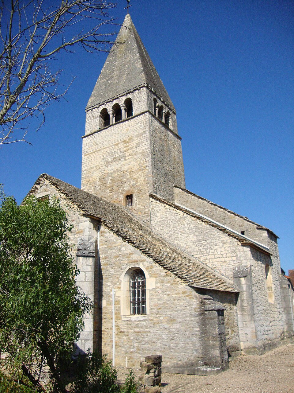 Jambles (Saône — et — Loire, Fr) église