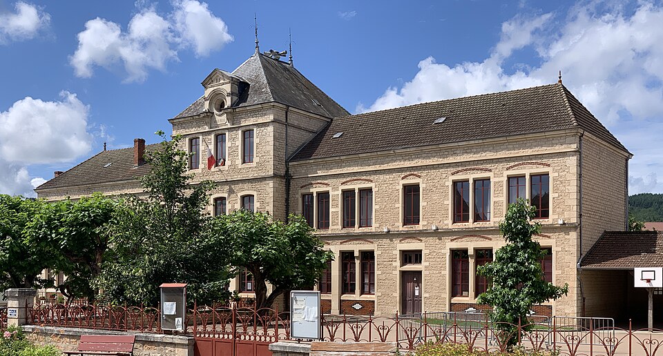 Mairie — Matour (FR71) — 2021 — 07 — 07 — 2