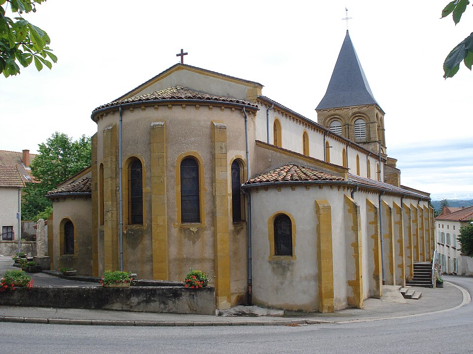 Melay (Saône — et — Loire, Fr), l'église avec son chevet