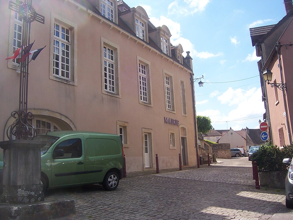 MontcenisMairie