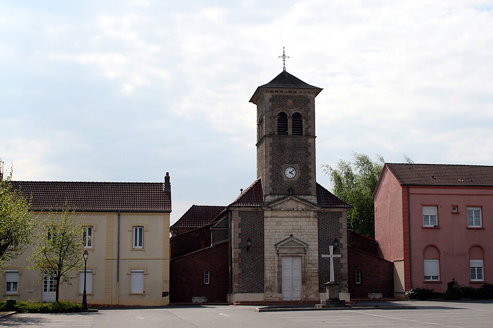 Montchanin — Place Roger Salengro