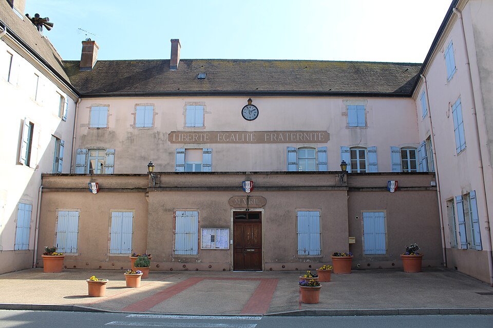 Château Évêques Romenay 5