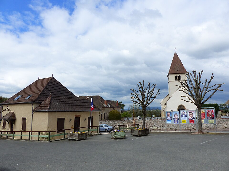 Saint — Laurent — d'Andenay Mairie et Eglise — Avril 2017