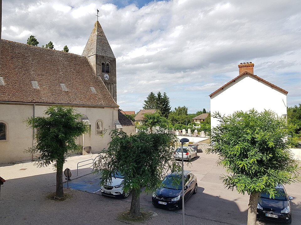 Eglise Sassenay