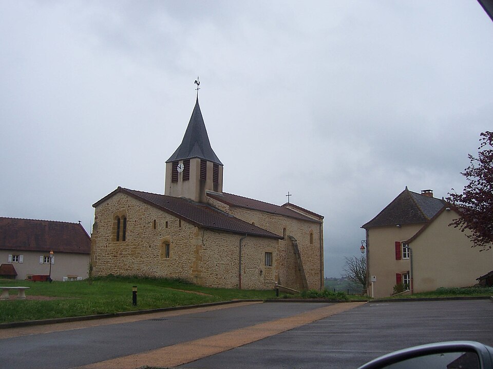 Versaugues Church