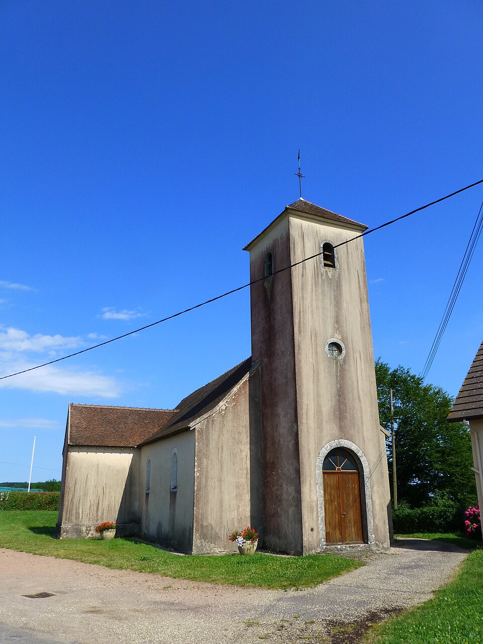 Villeneuve — en — Montagne Eglise (1)