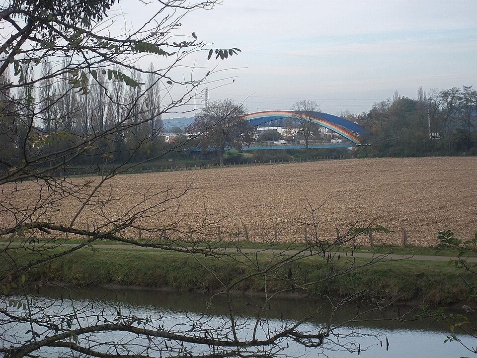 Allonnes (Sarthe) pont Arc en ciel