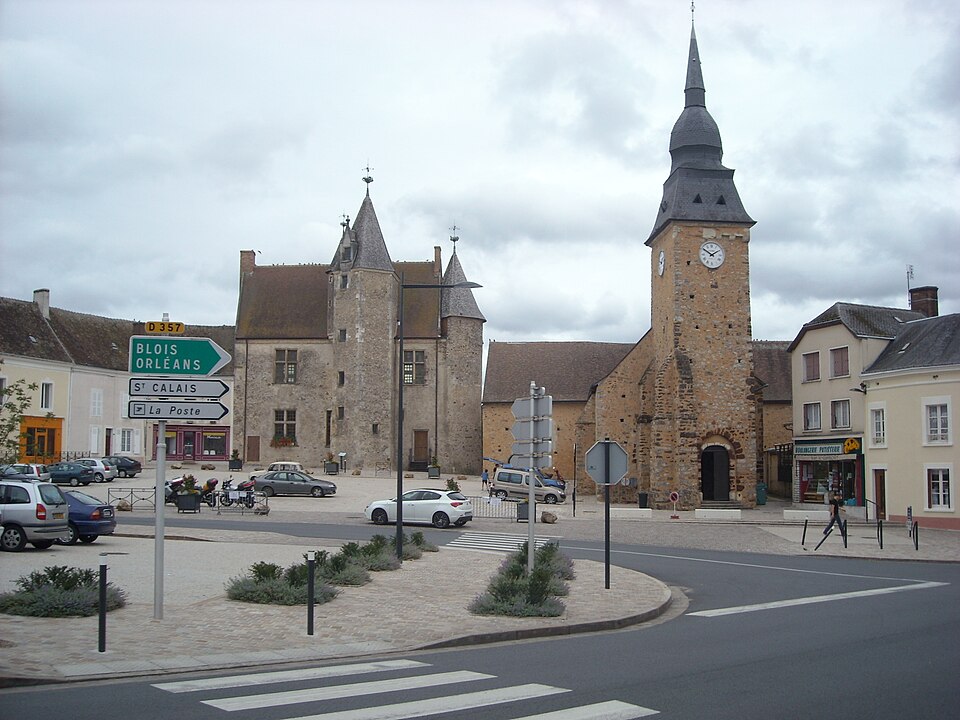 Place du château, Bouloire