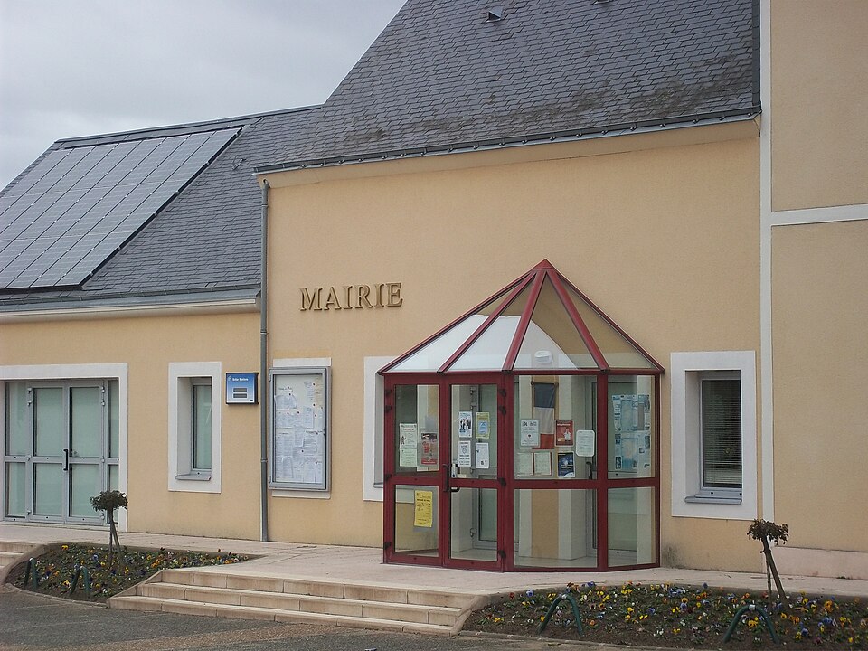 Brette les Pins La Mairie