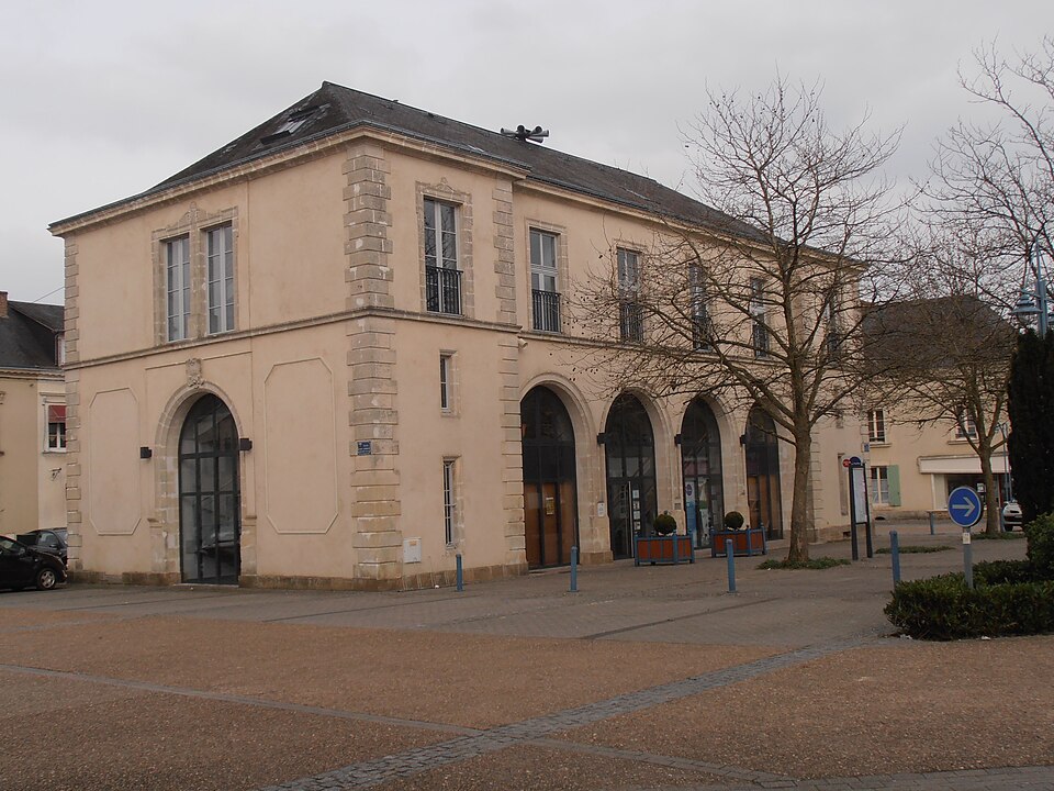 Mairie de Brûlon (2)
