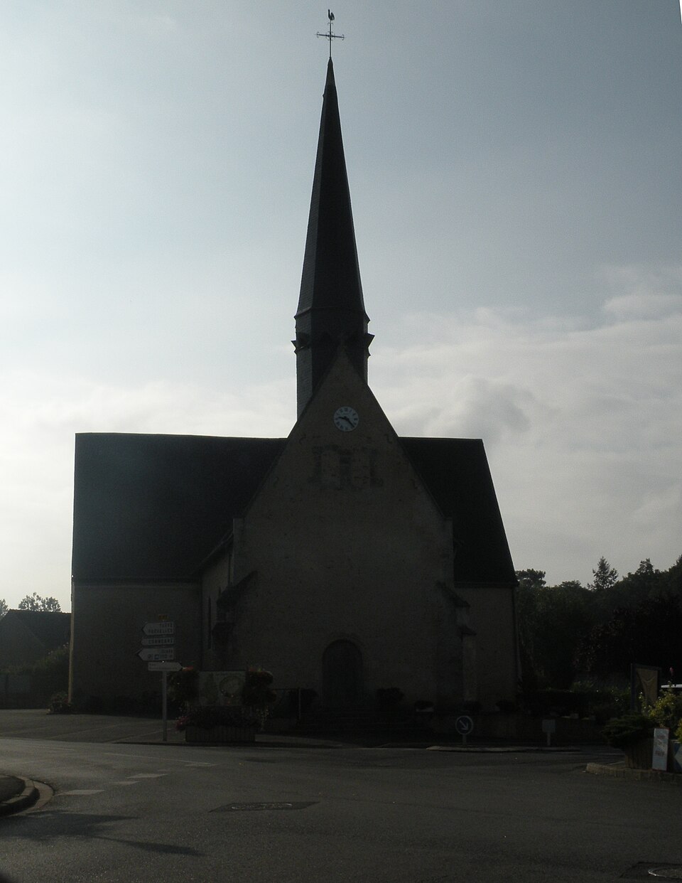 La Chapelle — Saint — Rémy — Église01