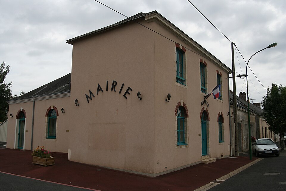 Chaufour — Notre — Dame — mairie