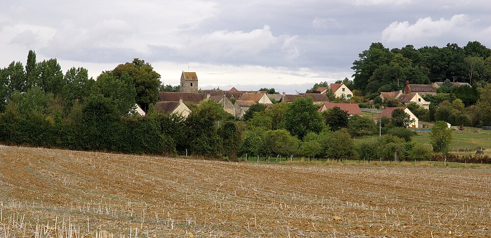 Cherisay village