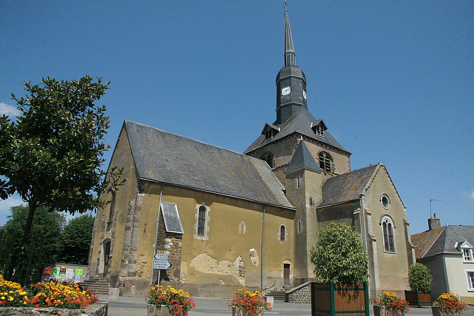 Église Saint Front de Domfront en Champagne