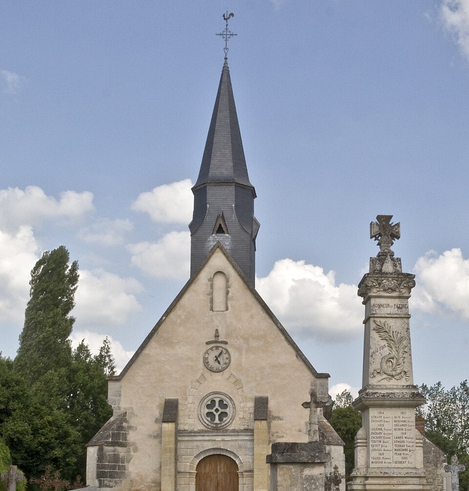 Église de la Trinité, monument aux morts, Roullée