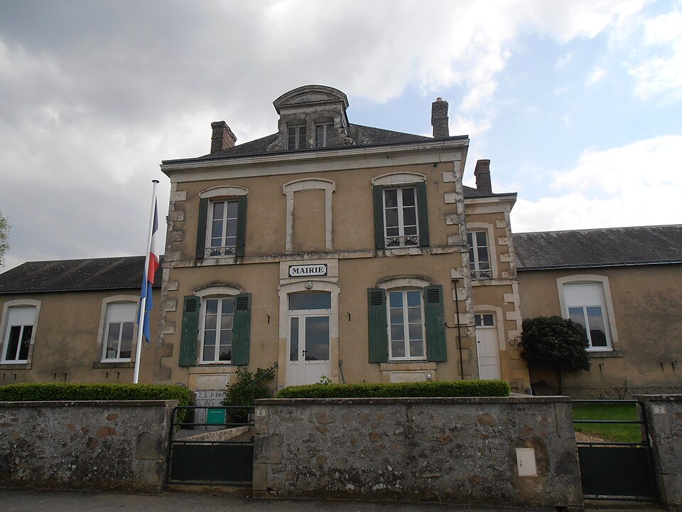 Ligron town hall