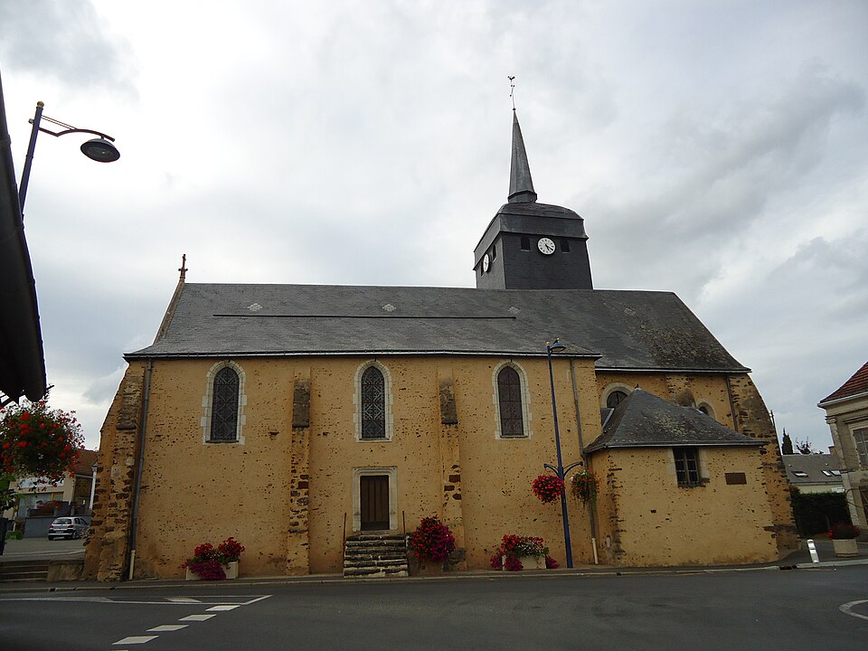Moncé — en — Belin — Eglise Saint — Etienne