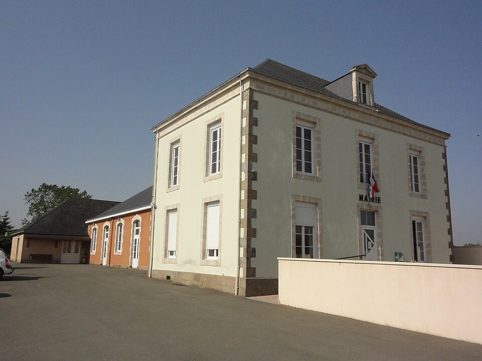 Mont — Saint — Jean (Sarthe) mairie