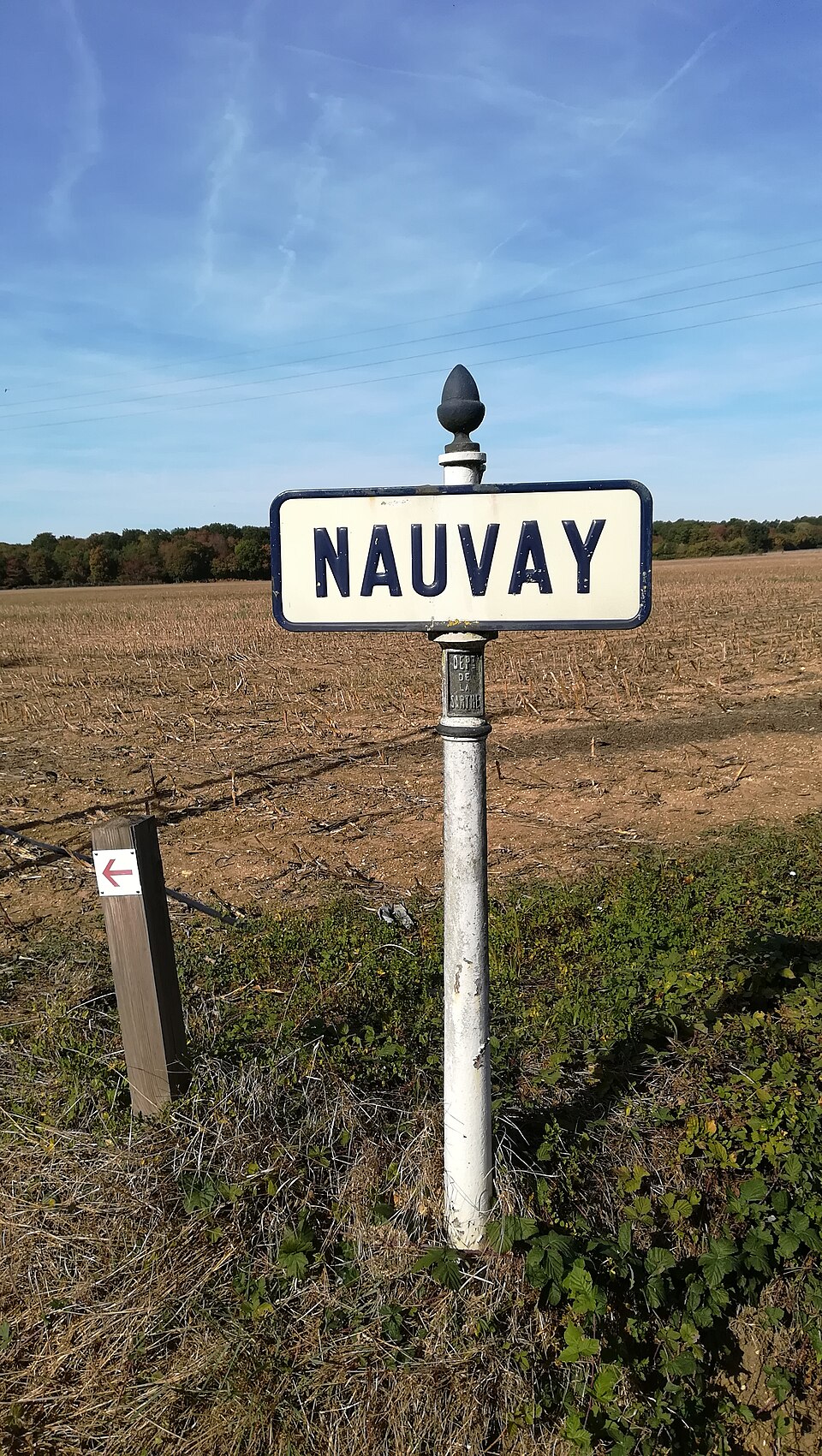 Panneau d'entrée devant la commune de Nauvay