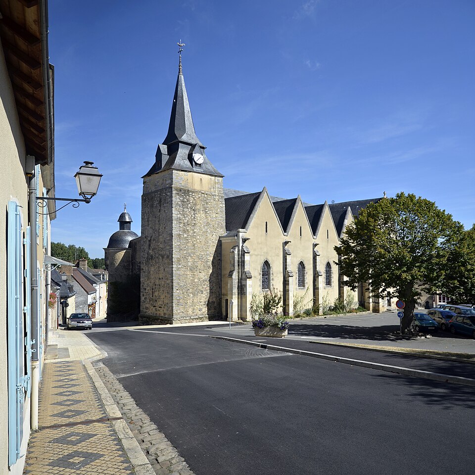 Parigne — Eglise 01