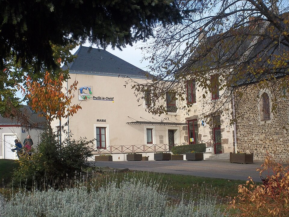 Pruillé — le — Chétif — mairie