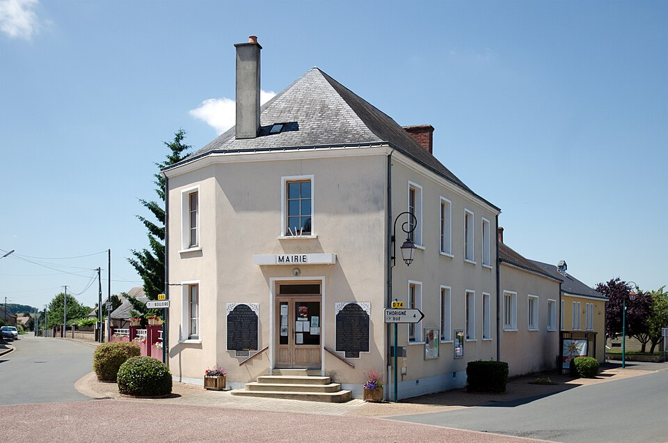 Saint — Michel — de — Chavaignes — Mairie