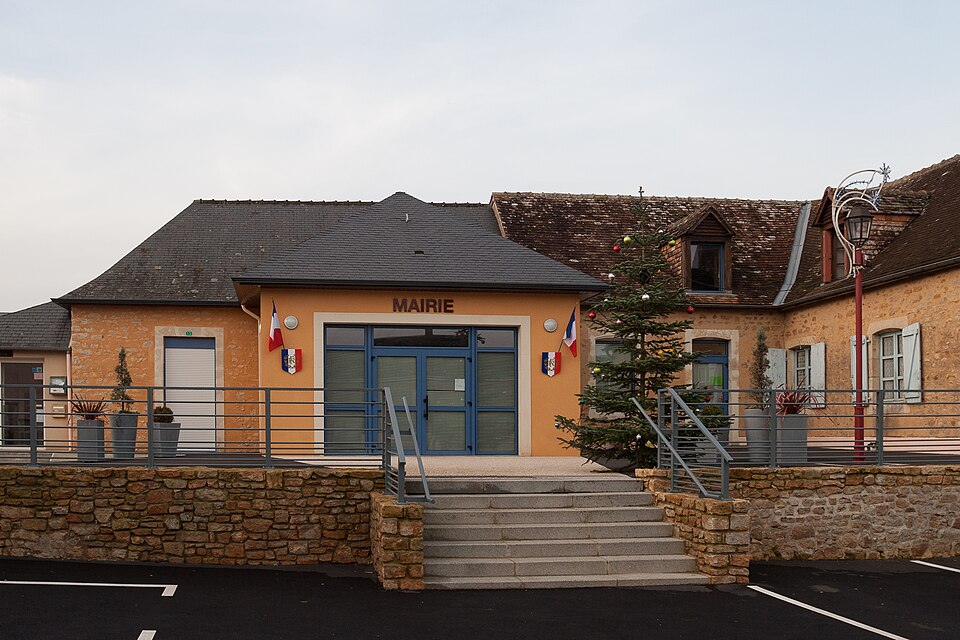 Saint — Symphorien 72 — Mairie