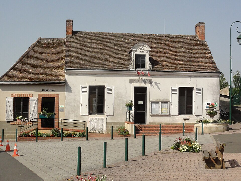 Souligné — sous — Ballon (Sarthe) mairie