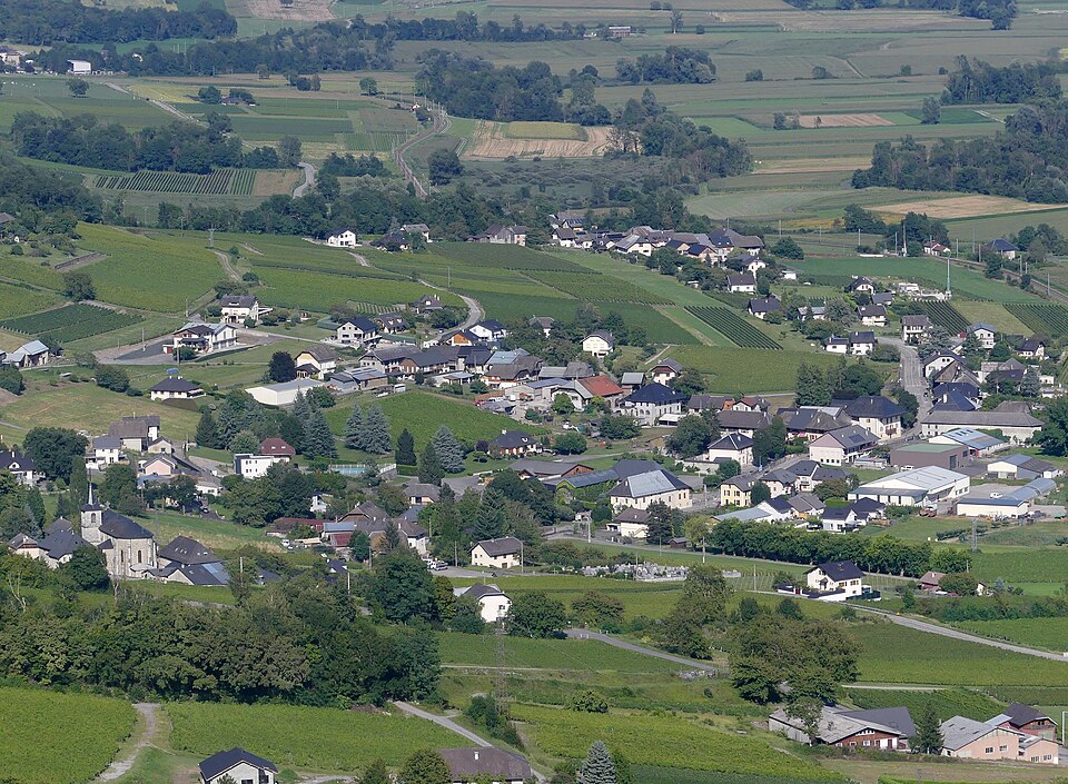 Chef — lieu de Fréterive vu du château de Miolans (août 2021)