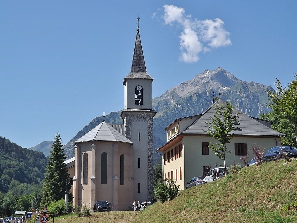 Église Saint — Colomban — des — Villards (Savoie)