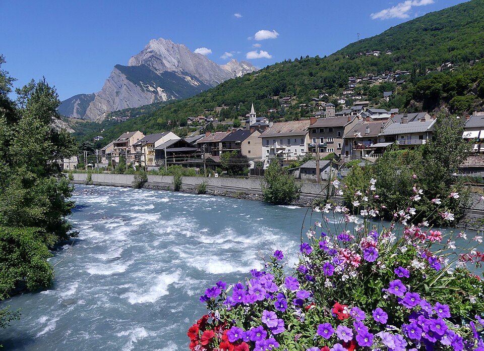 Arc depuis Pont du Galibier St — Michel — de — Maurienne (juillet 2022)